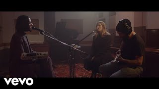 Meg Mac - Don&#39;t You Cry (Live at Golden Retriever)