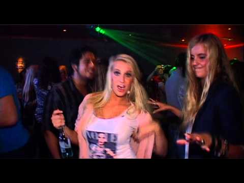 Dancing Bruins - Zalen - Buddha Lounge Club