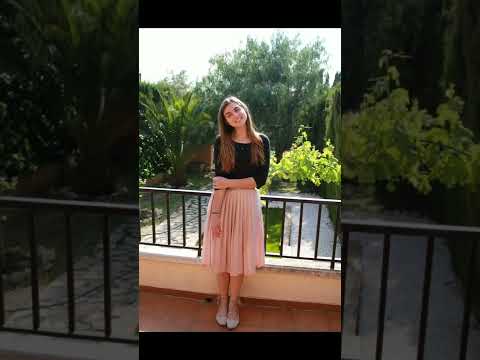 Crop Top with Skirts Outfit 2022 | How to Style Midi...