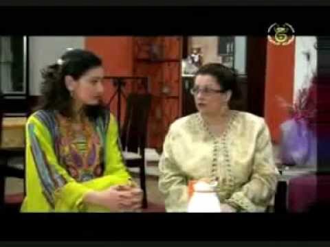 Djem3i Family 1  Extraits épisode 11 Demande en Mariage de Sarah