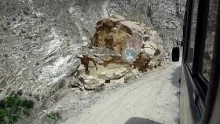 preview picture of video 'Cañon del Pato by bus - Peru'