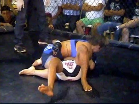 Balloutta Combat MMA - Natalia Miranda vs Juliana Costa