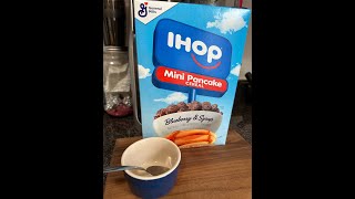 The Snack Break Ep 149: IHOP Mini Pancake Cereal in Blueberry & Syrup