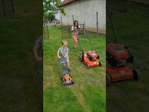 Kad husqvarne krenu trava😱@vigosworld #husqvarna