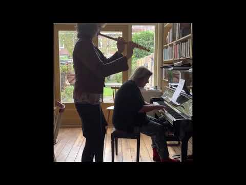 martine van der loo & annemiek van de geijn #alarmeuropa den haag