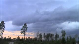 preview picture of video 'Lightning Puolanka Finland 30.7.2012'