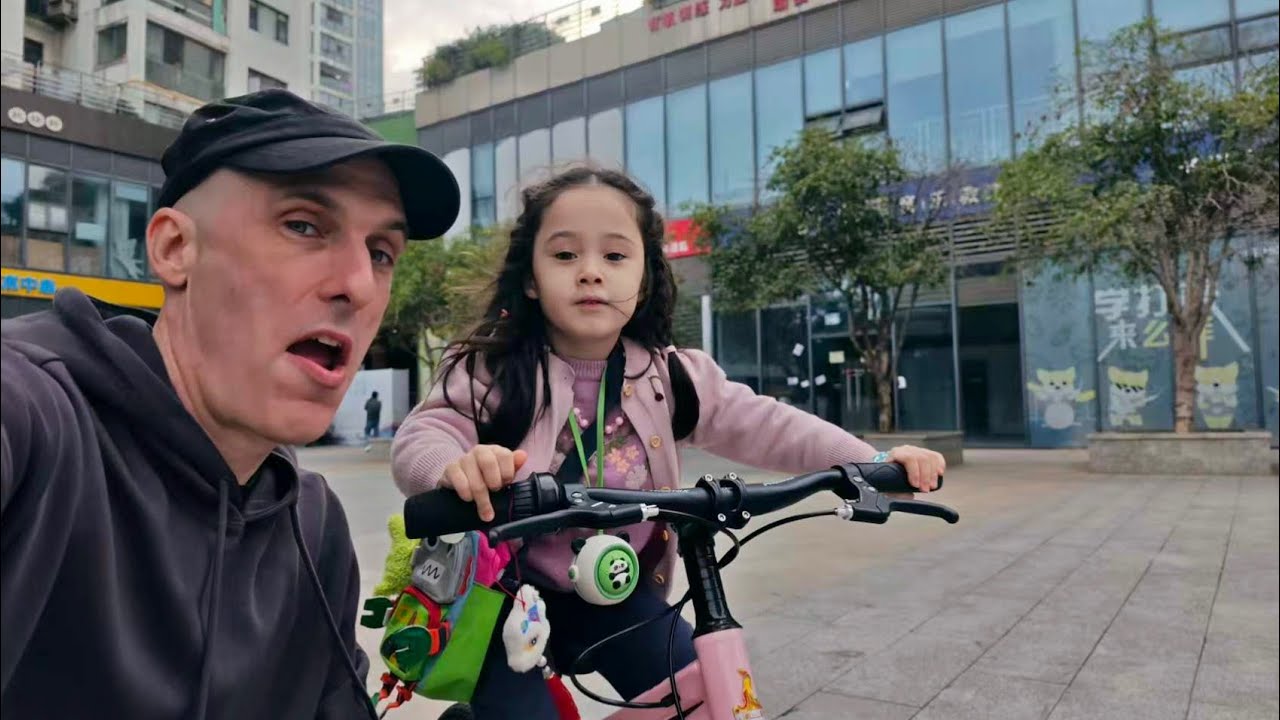 CHINA EN DIRECTO: TODO SOBRE RUEDAS | Jabiertzo 