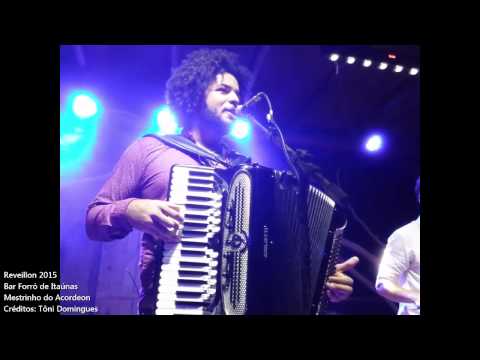 Mestrinho do Acordeon - Bar Forró de Itaúnas - Parte 2