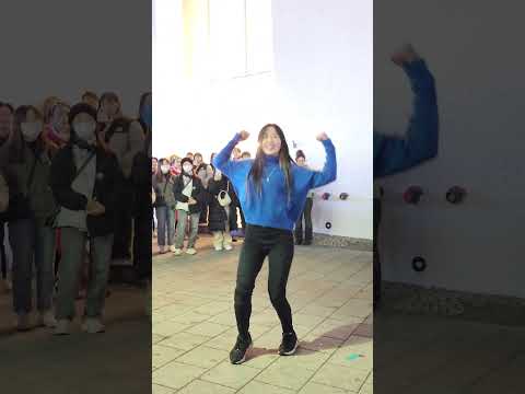 20230131 Tue. HyoJin#김효진&YuKagawa#유카가와 Hongdae Busking 홍대 버스킹 SnowHorse#눈말 204007