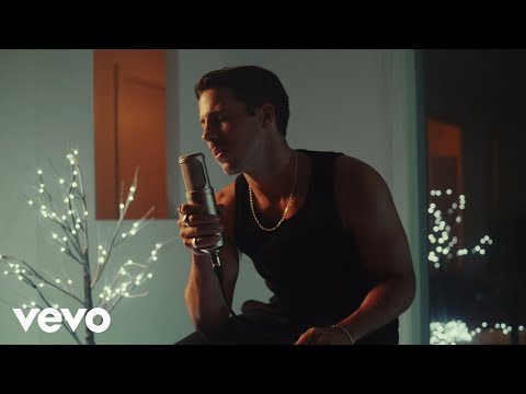 Lachie Gill - Last Christmas