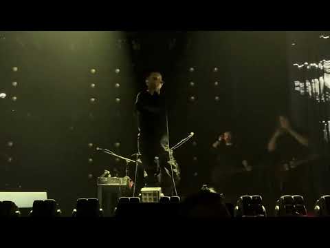 Nine Inch Nails . Trent’s apology to the crowd at the O2