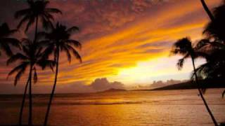 ISLAND SOUNDS - Hilo March (Authentic Hawaiian Music)