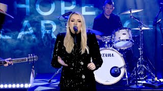 Gabby Barrett Sings Her Hit &#39;I Hope&#39;