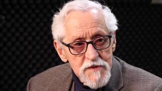 Curtain Call with Hedy Weiss: Mike Nussbaum video