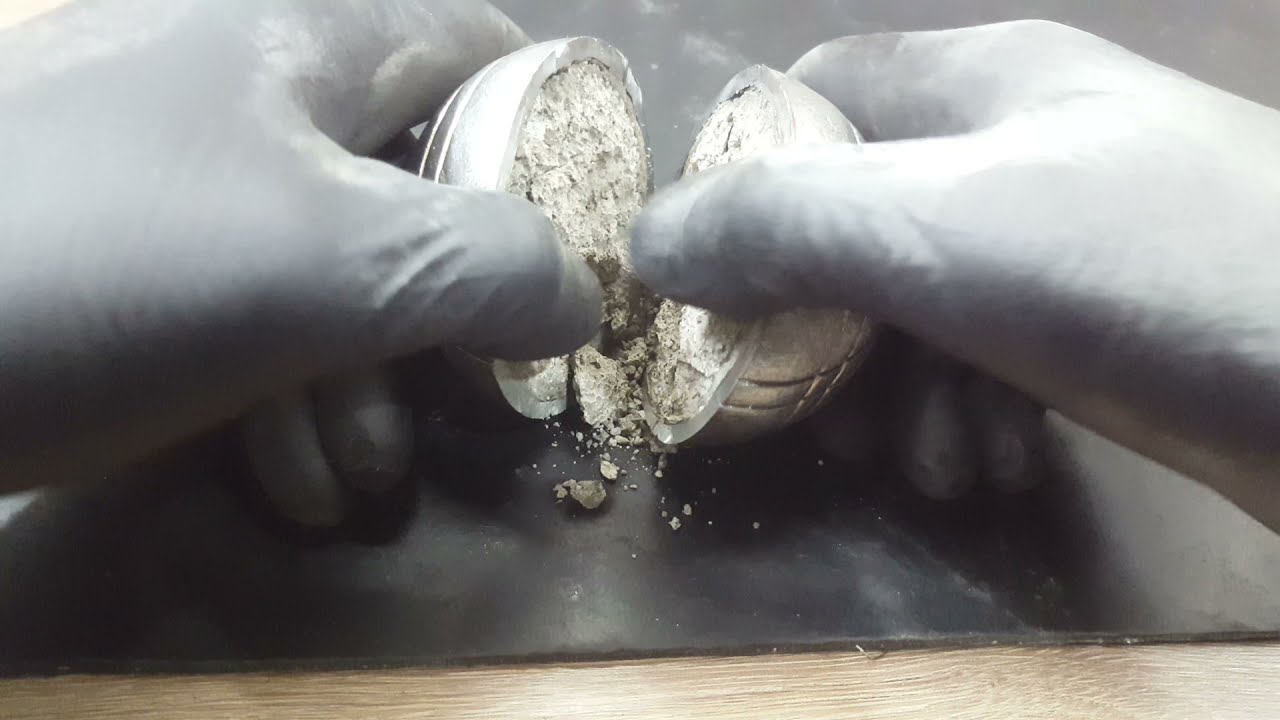 What's inside a Pétanque boule 