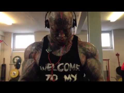 5%er Jens Dalsgaard hitting Back and Biceps *Mind to muscle*