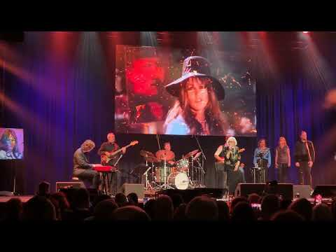 Lucerna 20.9.2025: Marta Kubišová naposledy vyzvala zemi!