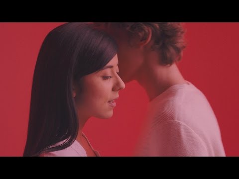 Daniela Andrade - Digital Age - Chapter 1 (Official Video) Video