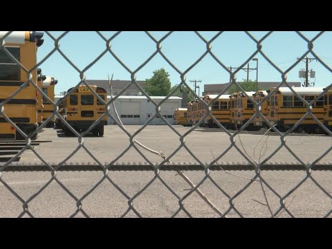 Vandals damage APS buses, steal parts