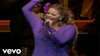 Jenni Rivera - La Diferencia (En Vivo Desde El Gibson Amphitheatre 2007)