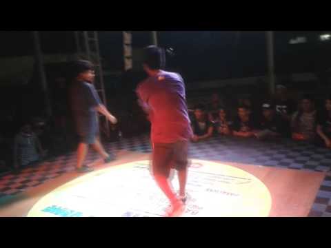 Pufh vs Dogz FINAL - BATTLE FLOOR KINGS 2015