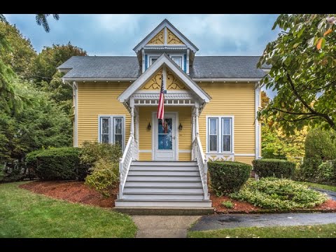 27 Brunswick Park, Melrose MA - Mary Sexton - Tel 781-910-5200