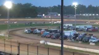 preview picture of video 'Late Model Main Event 7-16-2011 @ Shawano Speedway Wisconsin Dirt Track'