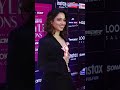 Tamannaah Looks Flawless As She Poses With Her Prize At The Bollywood Hungama Style Awards Tamanna