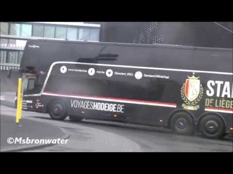 Aankomst Spelersbus Standard Luik & Ajax Bij De Amsterdam arena