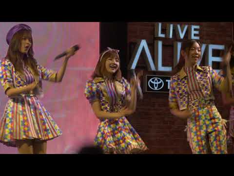 BNK48 Koi suru Fortune Cookie (Kaimook Focus) @ Toyota Fun Space The Mall Korat 20-07-2019 4K