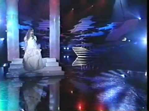 Thể hiện bởi Dalena