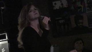 Mainliner Pub Karaoke Semi-finals - Cindy sings Un-Break My Heart by Toni Braxton (cover)
