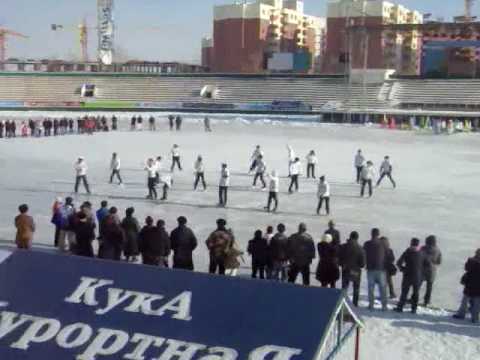 The teens mongolian figure skate