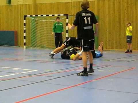 Mini och Jesper håller rent i försvaret mot Ljunghusen