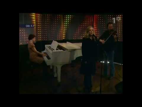 Sofia Karlsson - Jag står här på ett torg (SVT, april 2007)
