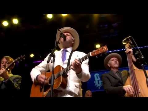 Robert Earl Keen - Footprints in the Snow (eTown webisode #854)