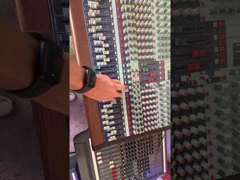 Midas Venice 320 & EPS 1200 image 5
