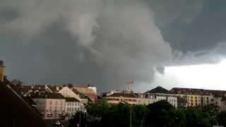 preview picture of video 'Great videos of storm over Nyon from my balcony'