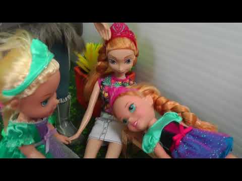 Twirling Ride ! Elsa & Anna toddlers - One gets Sick - Park - Skateboard Ramp