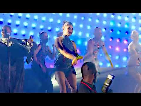 RUWAN HETTIARACHCHI LIVE PERFORMANCE | NAARI HAGUM | UMS CHOIR