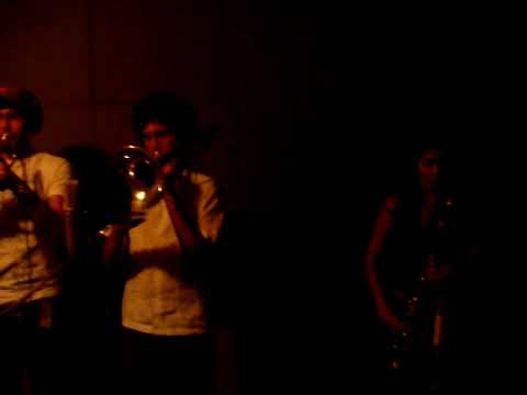 Republica Fortuna - grabando arreglo para los caligaris