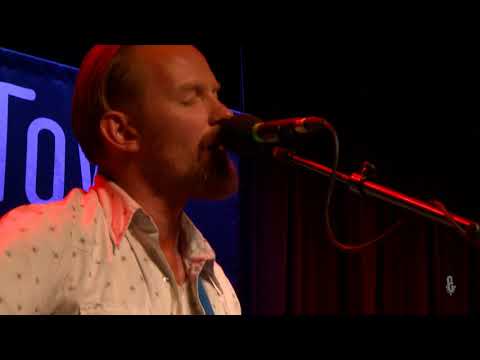 Fruition - Let’s Take It Too Far (Live on eTown)