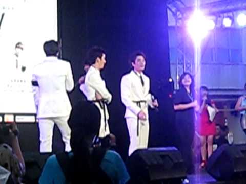 Jinwoon, Changmin && Seulong - 2AM grand showcase @eastwood(fancam)
