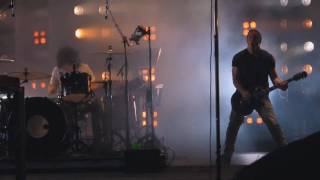 Nine Inch Nails -  Piggy (Nothing Can Stop Me Now) - NIN|JA Tour - 5.27.09 (in 1080p)
