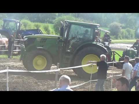 Drei Zylinder ziehen an