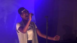 IT'S A MAN'S WORLD – JAMES BROWN performed by RAI ELLE at TeenStar singing contest