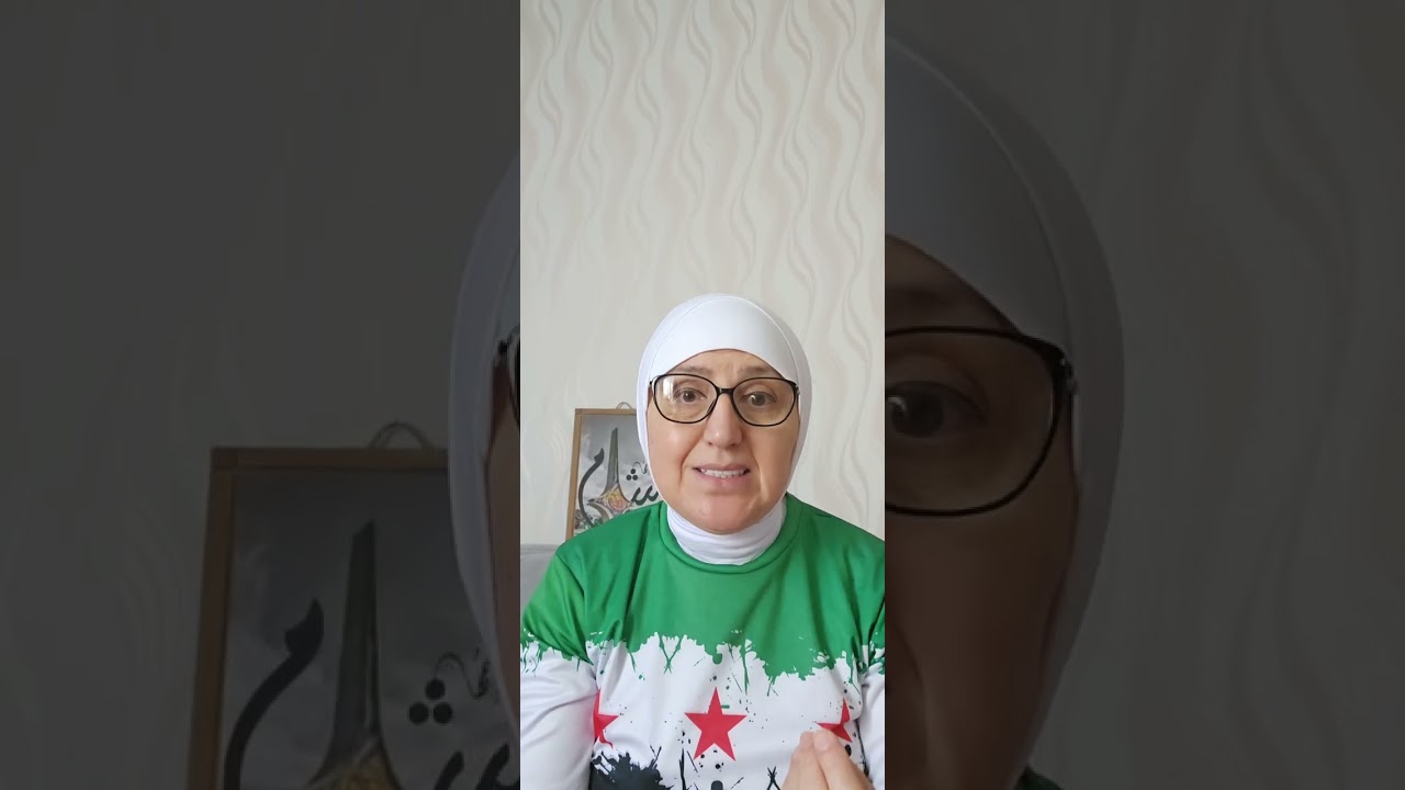 ماشي بعكس السير هيك اهله ربوه؟ وتسبب بأزمة مرور وقال هيك مخي روح فرجي المقطع ?