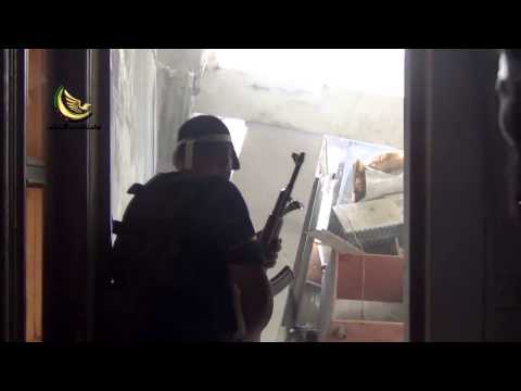 اشتباكات بين عناصر لواء شهداء الإسلام وقوات النظام في مدينة داريا