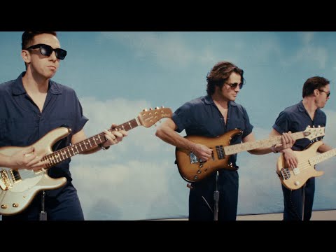 The Fearless Flyers // "Coastal Postal"