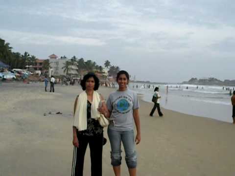 Vidya & Ramya at Kovalam Beach, August 2009